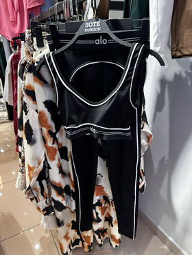 Bra & High-Waist Leggings Woman Clothing