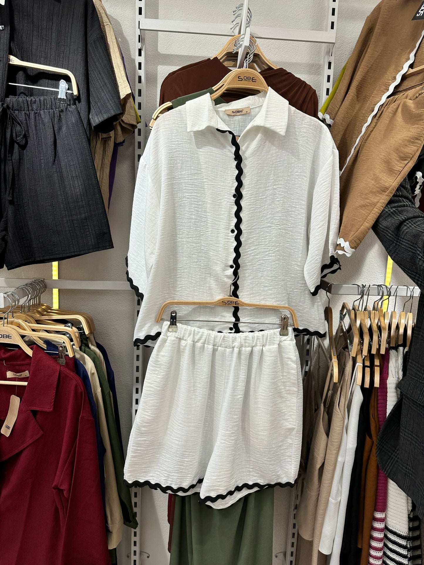 Scallop-Trim Short Set
