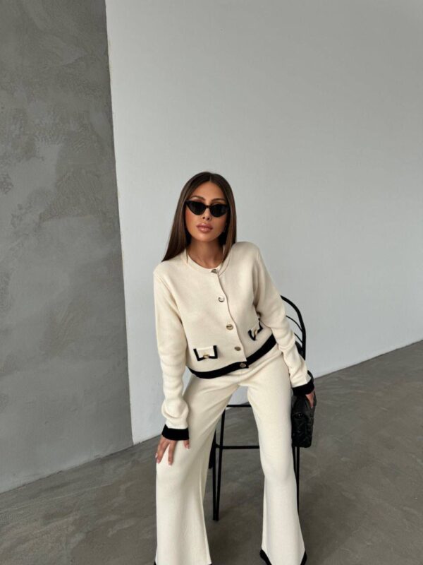 Ivory Contrast Knit Set - Image 2