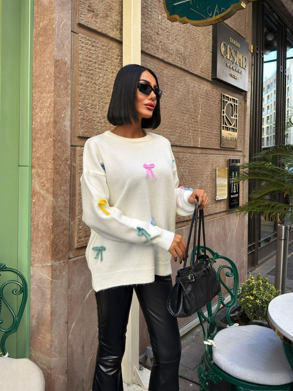 Bow Pop Sweater - Image 2