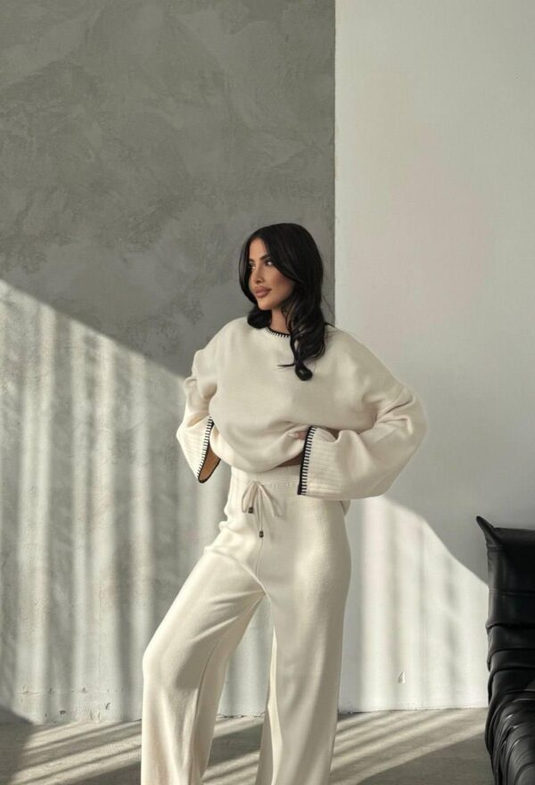 Flow Knit Set - Image 4